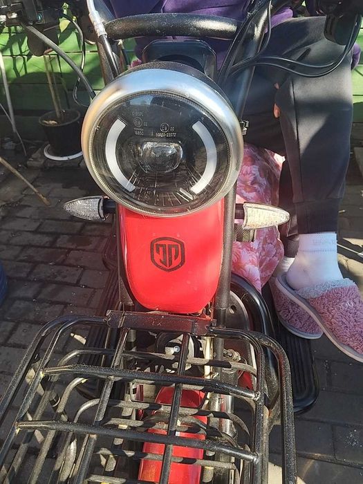 Triciclu electric