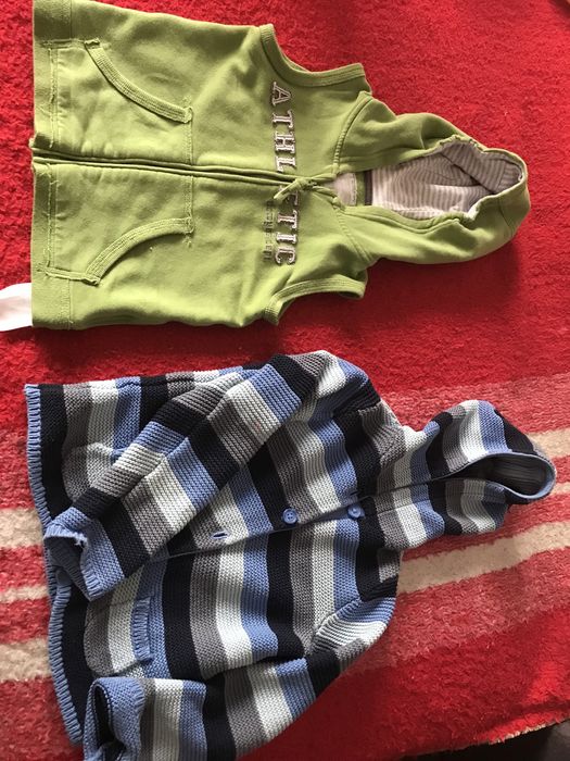 Gecute, veste pentru copii nr 92-98( 2 bucati)