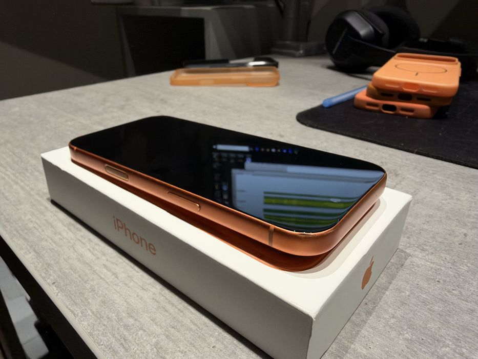 Iphone 17 Pro 256 Giga - Garantie inca un an factura Orange