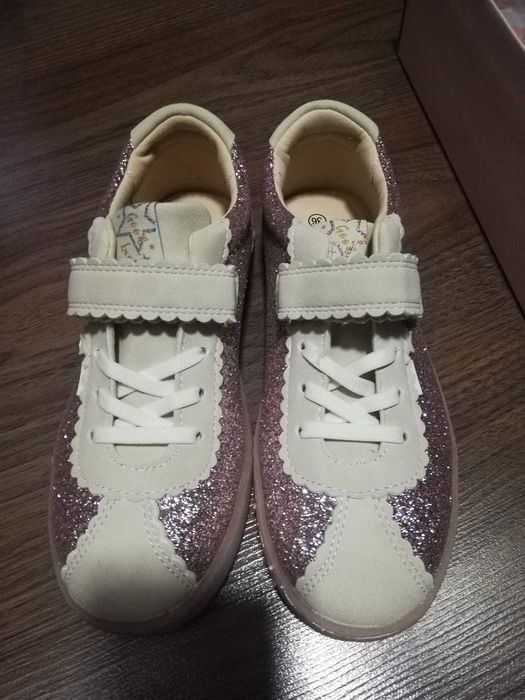 Детски обувки/ маратонки