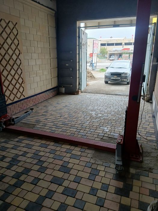 Malakali ustalarni ishga taklif qilamiz