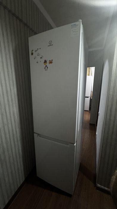 Продается холодильник