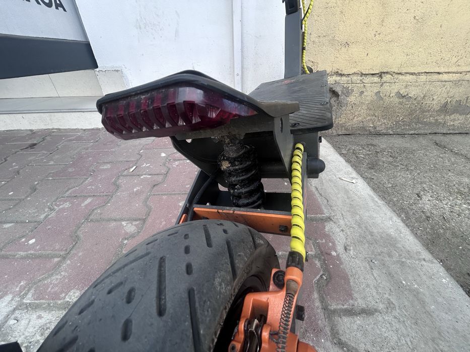 Trotineta kukirin g4