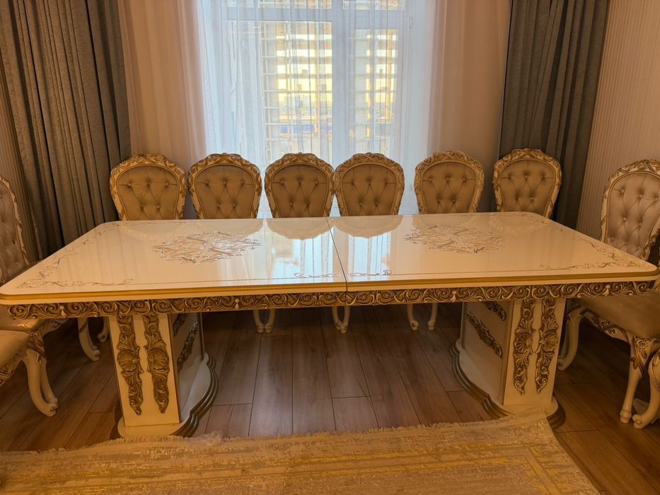 Продам стол со стульями