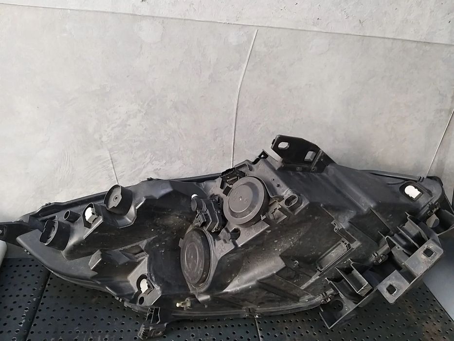 Far stanga renault scenic 3 jz0 1 89902926 260600023r