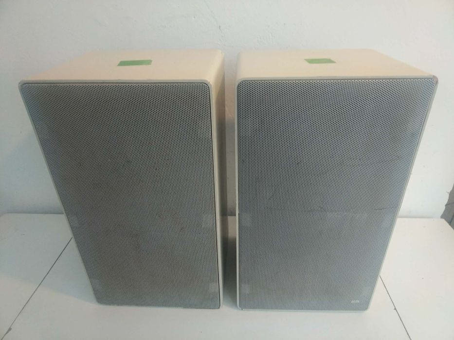 BRAUN LV 720 – Качествени активни тонколони. Производство – 1974 – 1976 г. при цена – 1990 DM. 
Производство WEST GERMANY 
Снимъл съм забележките по к