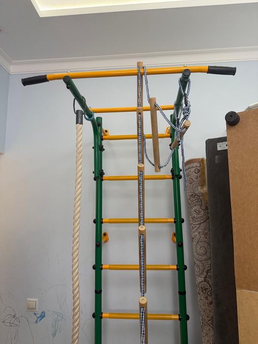 Детский турник шведская стенка