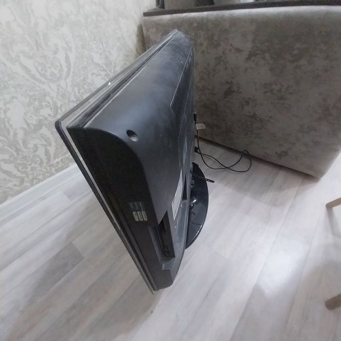 Продам телевизор жк