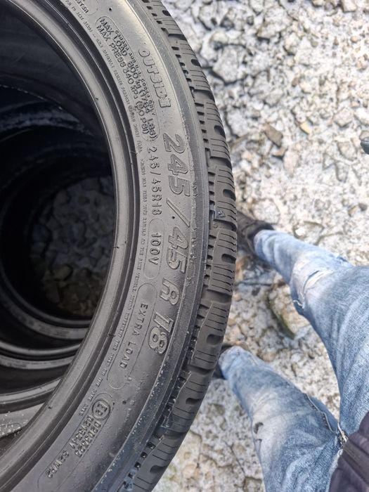 Vand set 4 anvelope 245 45 18 michelin de iarna