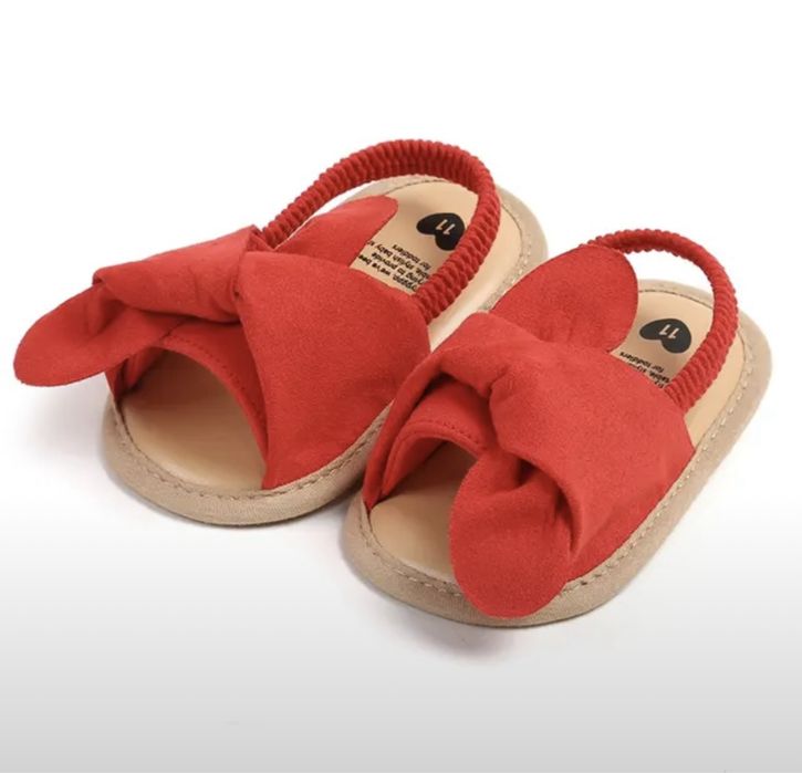 Детские босоножки