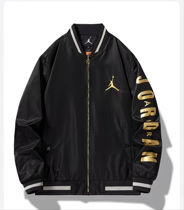 Продается бомбер Air Jordan