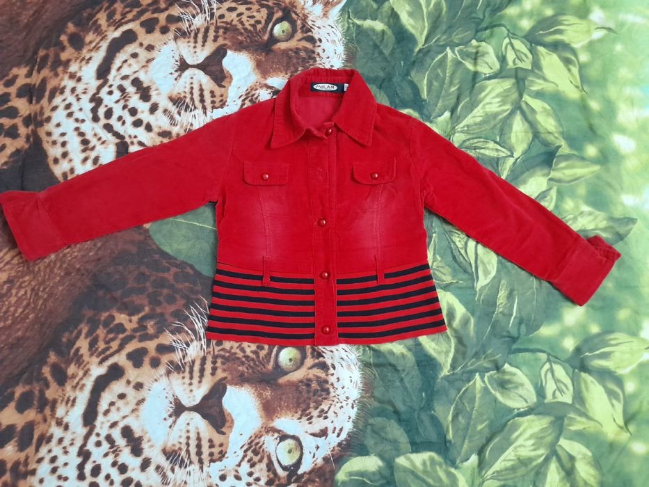 Рубашки/футболки/кофточки/майки на девочку