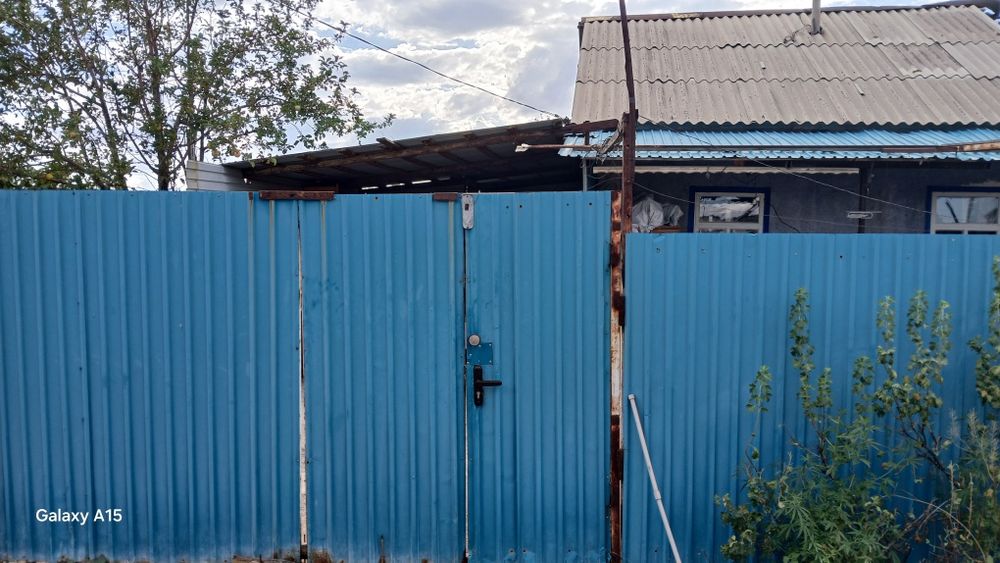 Продается дом, возможна рассрочка.