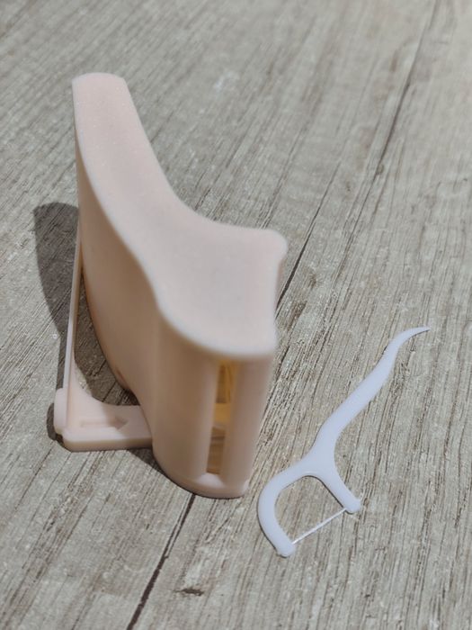 Dozator ață dentară