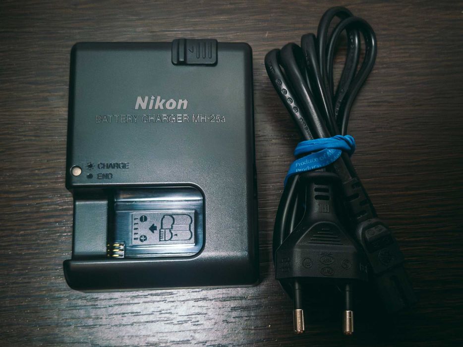 Nikon D610 Aparat Foto DSLR 24.3MP+2SD 32/16GB si telecomanda IR NIKON