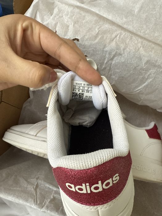 Кроссовки адидас 36 размер