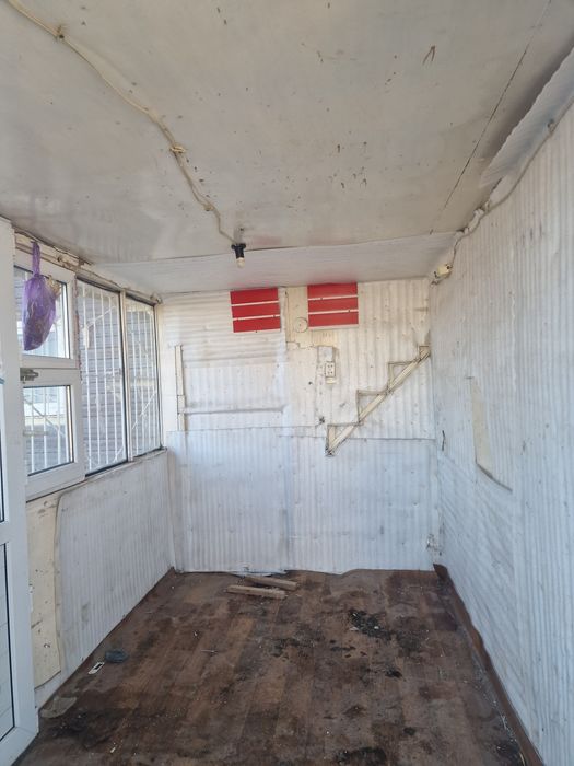 Продам бутики 2.10*3