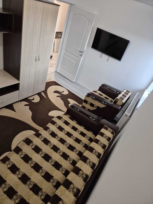 Persoana fizica inchiriez apartament cu o camera