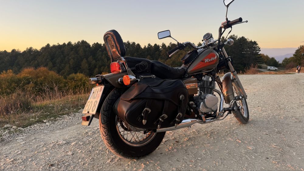 Moto Chopper HONDA REBEL 125 cmc 2000 impecabila