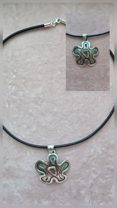 Сребърни бижута и комплекти