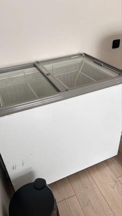 Морозильник лар /