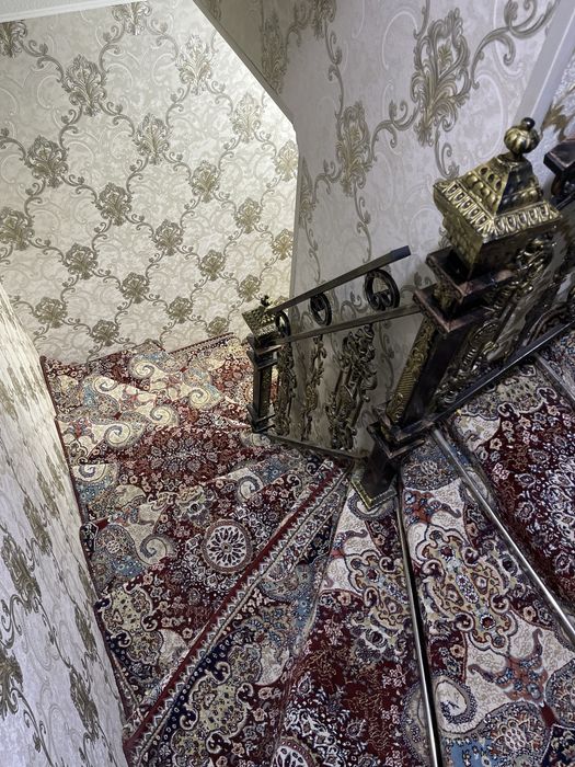 СРОЧНО ПРОДАЕТСЯ!  5-микр. Орбита. 3-этажный индувидуальний дом