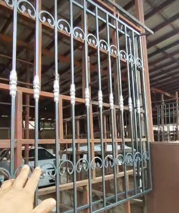 Rishotka na okna naves