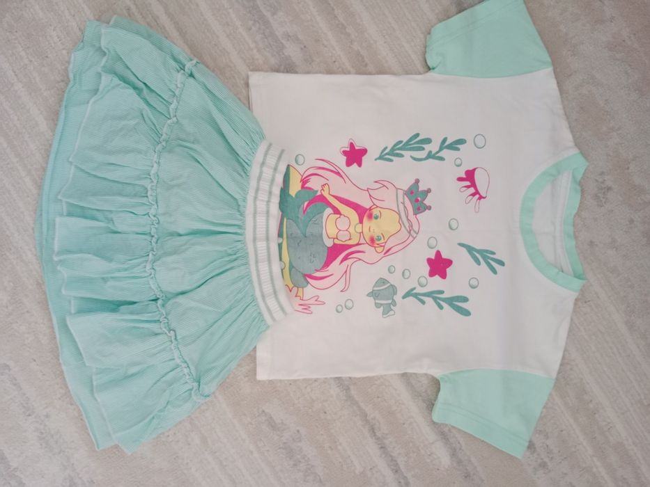 Продам вещи для девочки