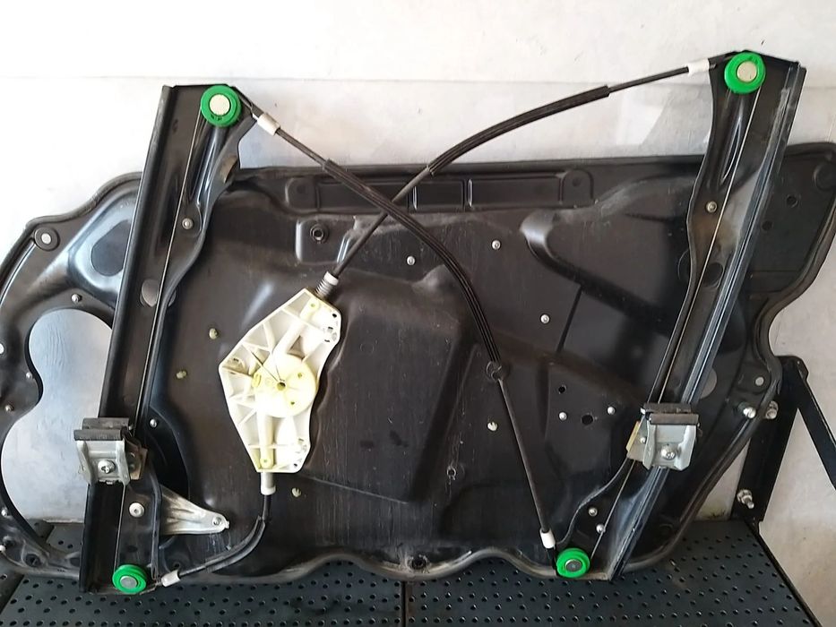 Macara geam electric stanga fata vw passat b6 3c1837755k 969242100