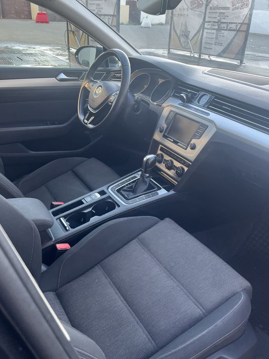 Volkwagen  Passat b8