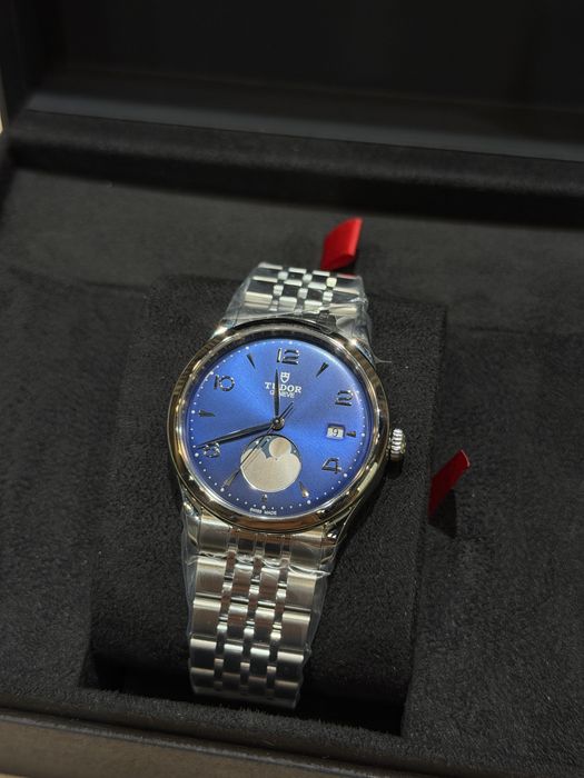 Часы Tudor 1926 Luna Moonphase Blue Dial 39mm (Полный комплект)