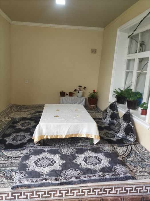 Uy sotiladi Zangiota Qahramon