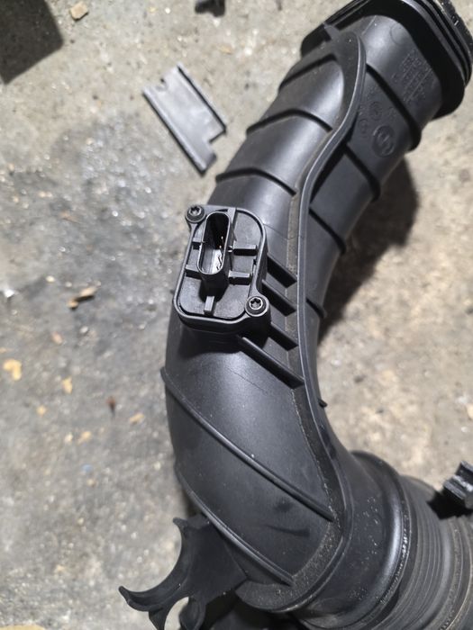 Въздуховод дебитомер за BMW F10 f11