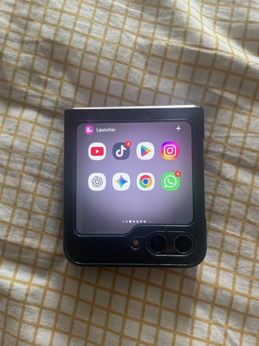 Samsung z flip 5
