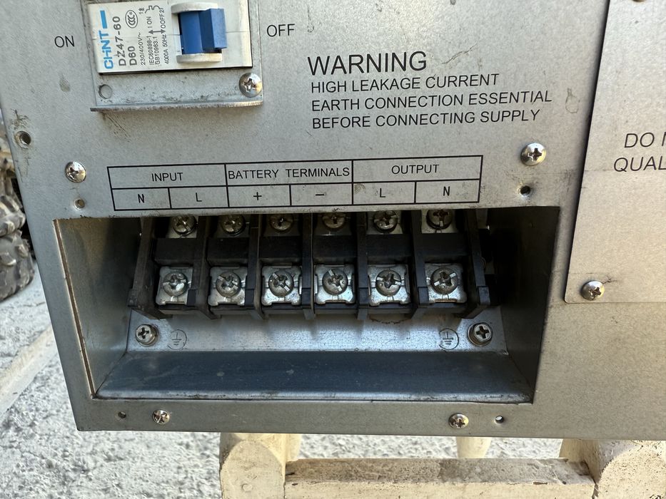 * AVT UPS источник безперебойного питания 10kVAH без аккумуляторный