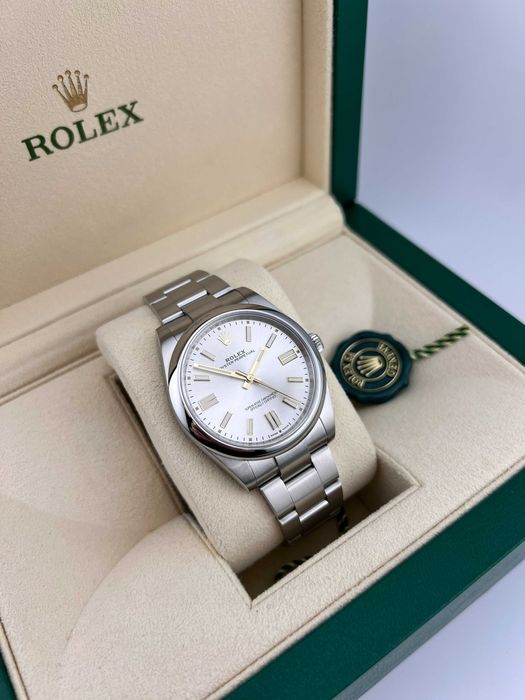 Наручные часы Rolex Oyster Perpetual