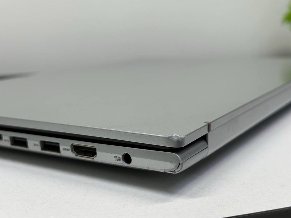 Asus Vivobook ryzen 7-5800H