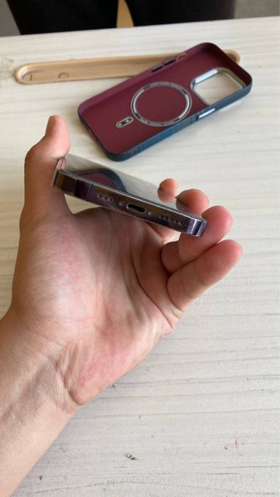 iPhone 14pro ideal holatda