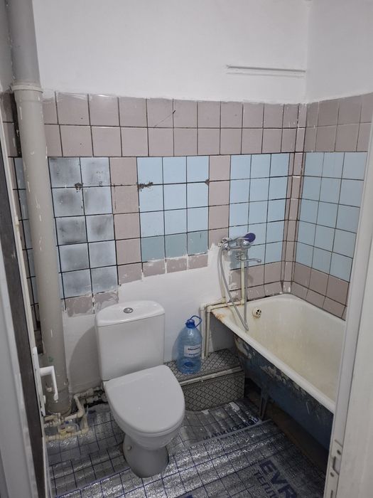 Сдаётся 2х ком квартира на 1 этаже, ор:Горгаз, 17 школа