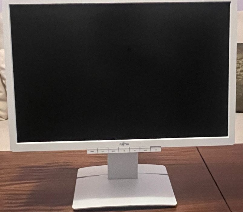 Fujitsu B22W-6 LED – 22” IPS монитор, Full HD, 60Hz, като нов + кабели