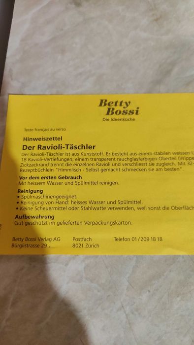 Уред за направа на 18 бр.равиоли