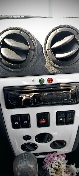 Vand Logan 2005 | 1.4 MPI