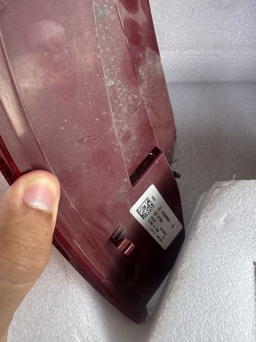 Продам фары от w222 s class оригинал до рест