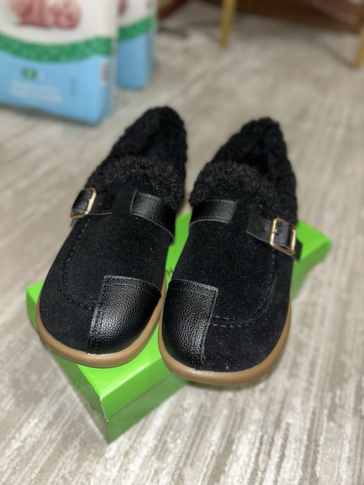 Продам женскую обувь