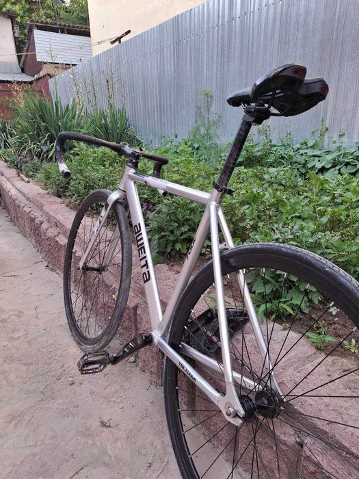 fix gear велосипед AWEITA