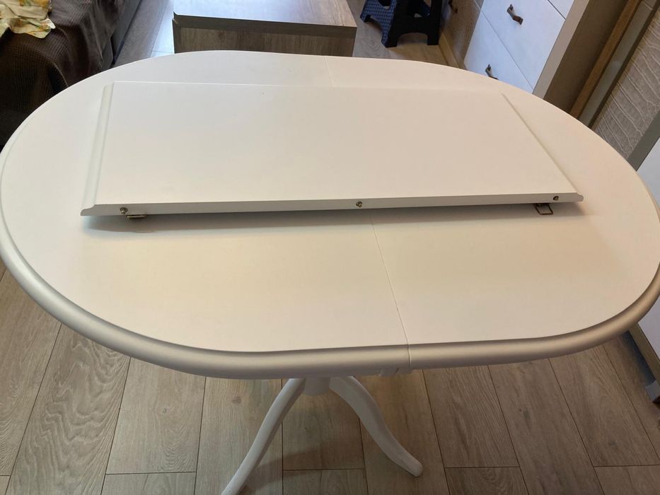 Masa alba clasica extensibila lemn masiv