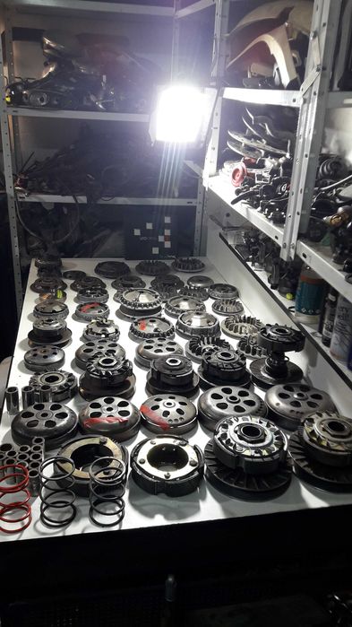 Piaggio Gilera Vespa Aprilia Derbi Peugeot Скутер Части