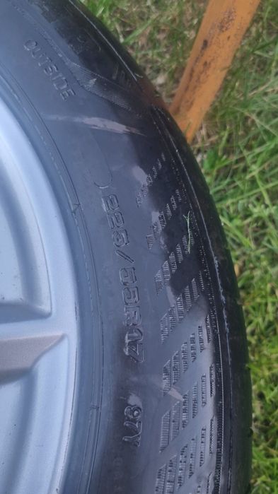Размер 225 /55/17 за BMW X1
