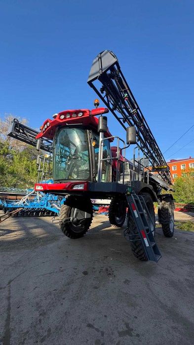 Самоходный опрыскиватель SAPSAN 4000