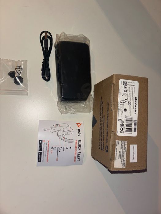 Cască Bluetooth profesională Poly (Plantronics) Voyager 5200 UC